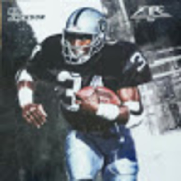 Meet your Posher, Snikk - Picture 1 of 1